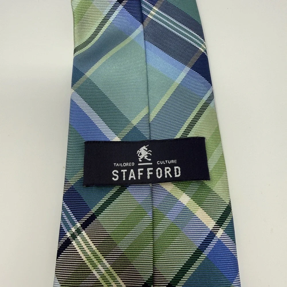 Stafford Mens Blue Green Plaid Silk Necktie Classic Standard Width Tie Spring
